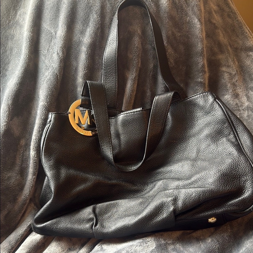 MICHAEL Michael Kors Black Shoulder Bag